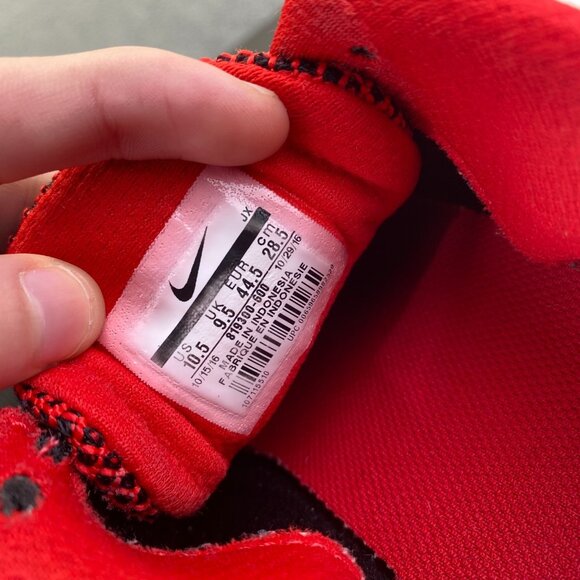 Nike Revolution 3 University Red/Metallic Silver Shoes 819300-600,Size 10.5 Men - Picture 10 of 10